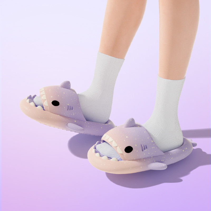 여성을위한 귀여운 만화 상어 슬리퍼 남성 그라디언트 색 - Men'S Shoes Slip On 리뷰 및 가격