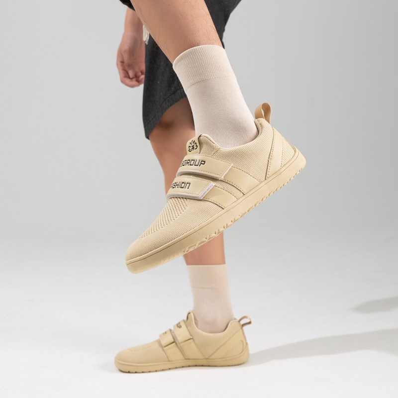남성 캐주얼 스포츠 신발 안티 슬립 넓은 발 내마모성  - Men'S Shoes With Velcro 리뷰 및 가격