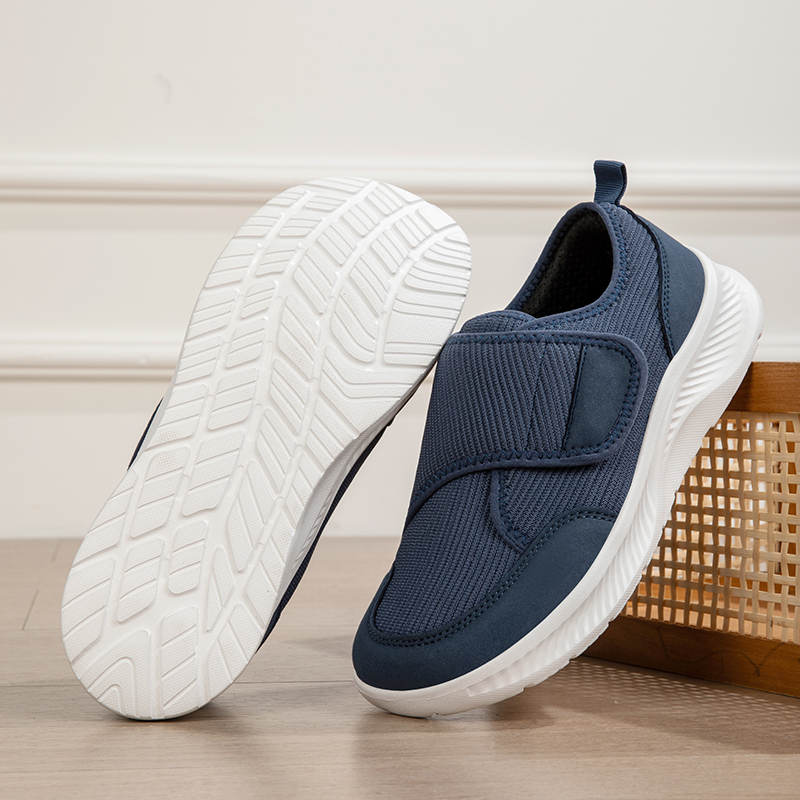 남성용 와이드핏 메쉬 통기성 조절 가능한 벨크로 경량  - Men'S Shoes With Velcro 리뷰 및 가격